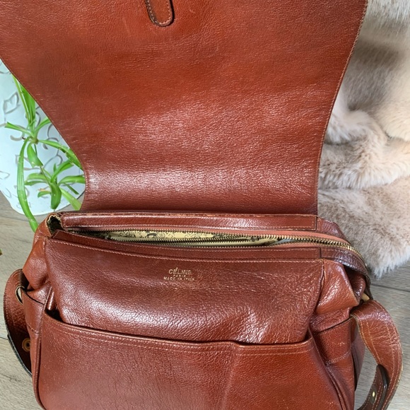 HP🌟Rare Vintage Celine saddle bag - Picture 8 of 15